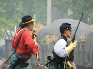 Troopers West and Wagner move up